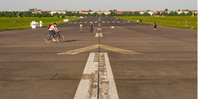 L'aéroport abandonné de Berlin est maintenant le plus grand parc de la ville