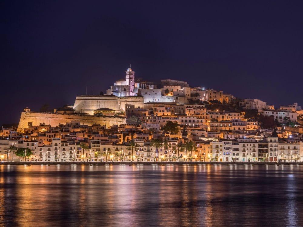 Capodanno 2025 à Ibiza : comment fêter et que faire sur l'île