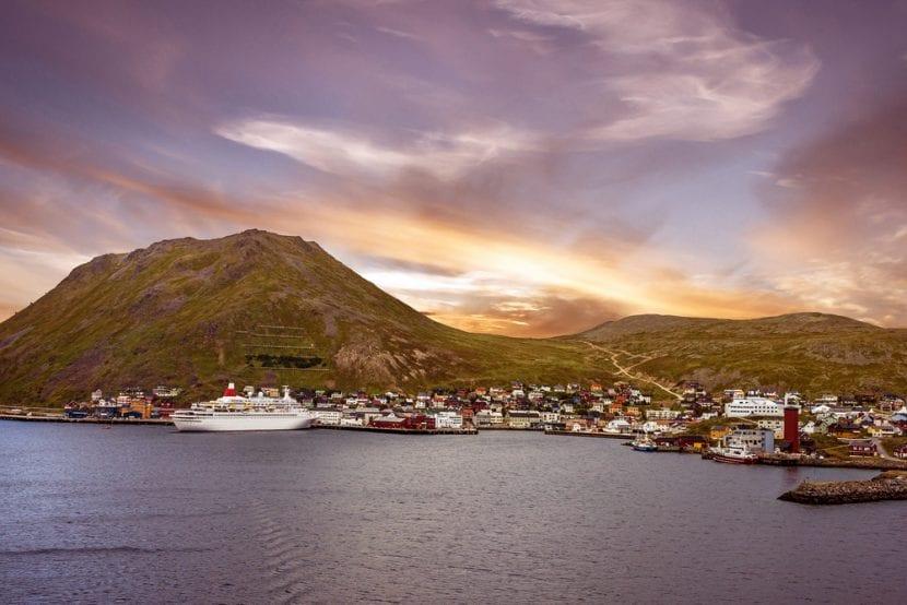 Nouvel An 2025 entre les Fjords Norvégiens : en croisière avec le Postale des Fjords