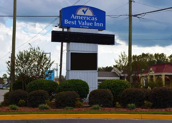 Top Hotels in Dillon SC